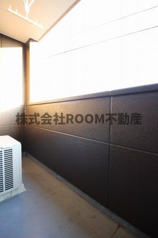 サンタプレイスのバルコニー|陽当たり良好なバルコニーです