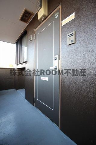 サンタプレイスの玄関|ゆったりとした玄関です