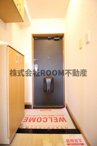 サンタプレイスの玄関|収納もある玄関です