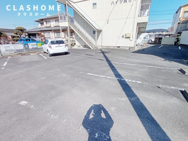 ハイツ呉竹　　刈谷市近郊の賃貸はクラスホームの駐車場