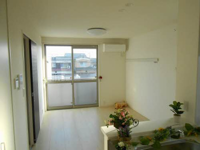 【居間・リビング】 | ＬＵＮＡ Ａ棟・