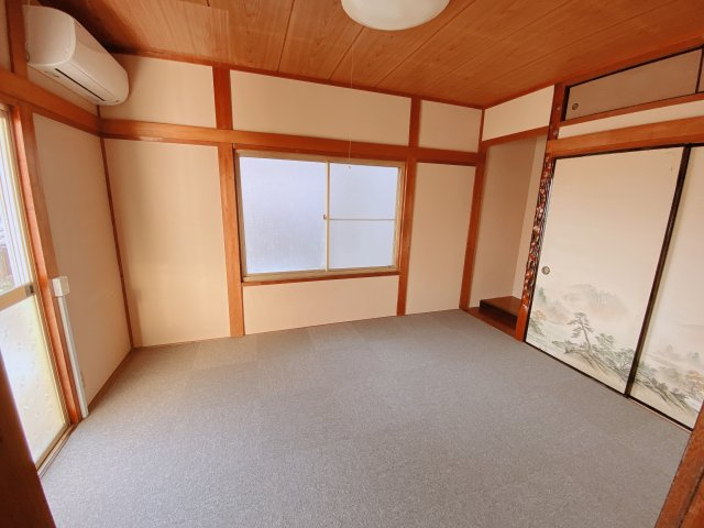 半田市岩滑東町戸建ての内装
