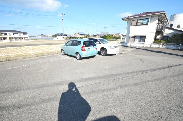 【駐車場】 | 駐車スペースもあります
