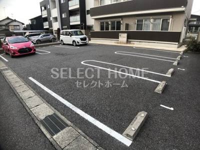 【駐車場】 | メゾン広元 | 駐車場完備です