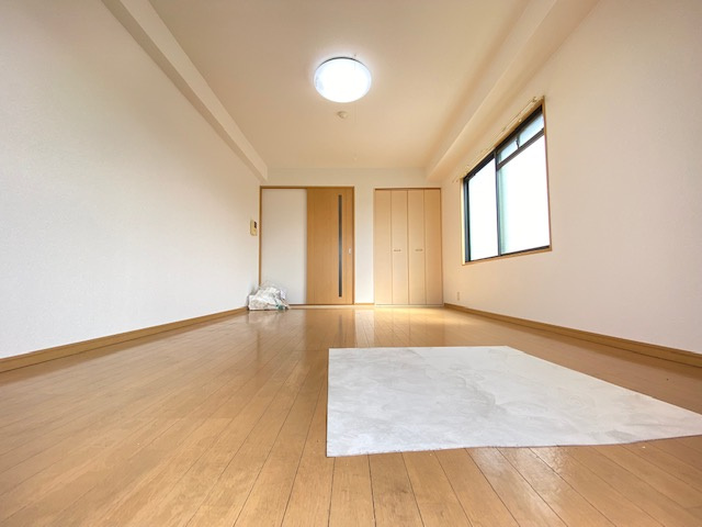 ＭＫビルの内装