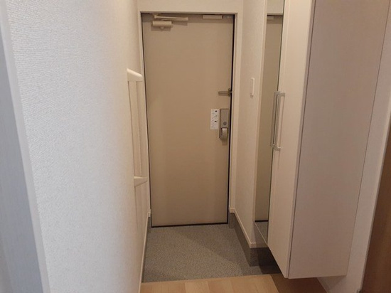 【玄関】 | コンテＭ
