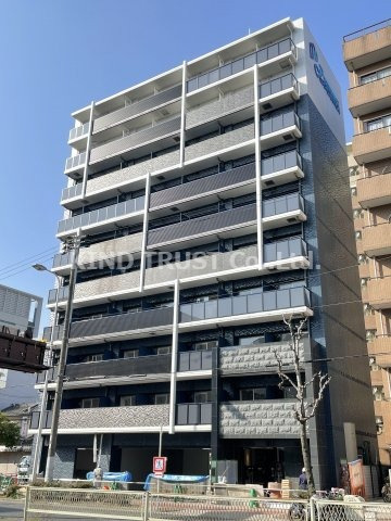 プレサンス天神橋筋六丁目ヴォワールの外観|おしゃれな外観です