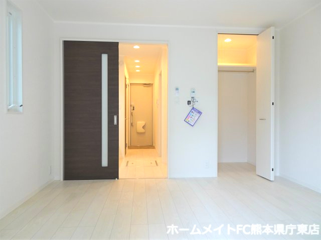 フェリスケングンの居間・リビング