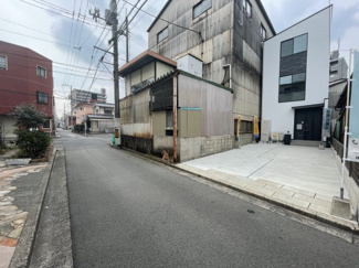 【前面道路含む現地写真】