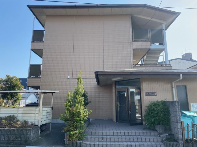 グレイスフル山本の外観