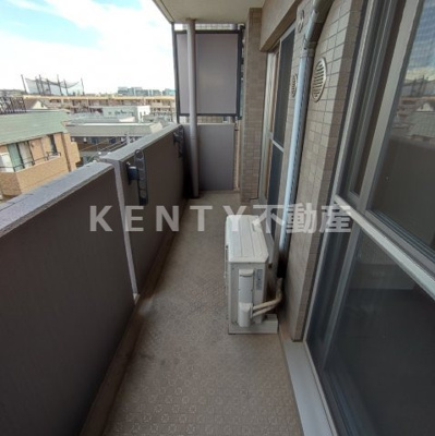 【バルコニー】 | ステラコート | バルコニーからの眺めを楽しみながら食事をしませんか