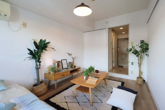 【洋室】 | トップ志村 | 家具･小物はイメージです