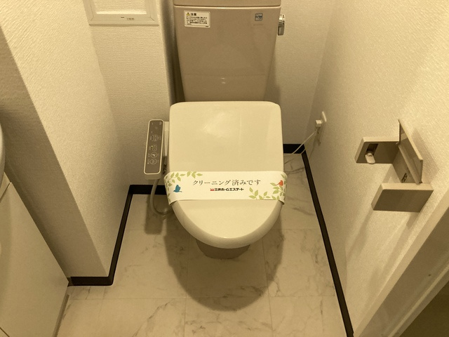 ヴィルヌーブのトイレ