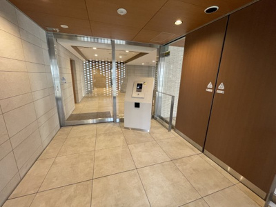 【エントランス】 | プレミスト鶴見横堤