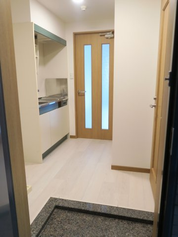 ダイヤマンションの玄関