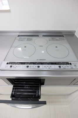 【キッチン】 | ブランズ北魚津 | コンパクトなキッチンで掃除もラクラク