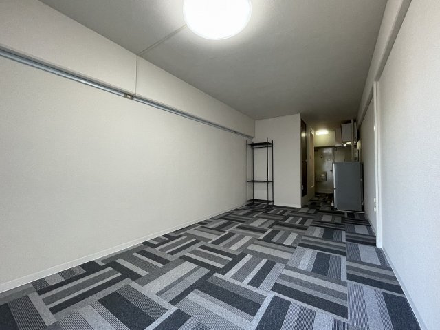 明るい洋室です