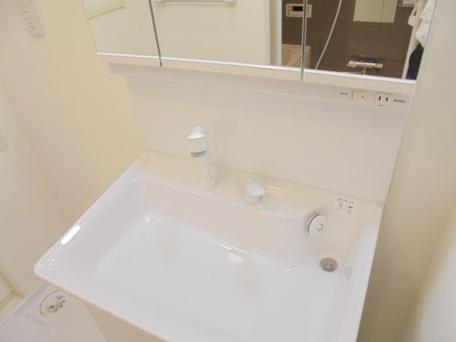 黒松亭Ⅱの独立洗面台