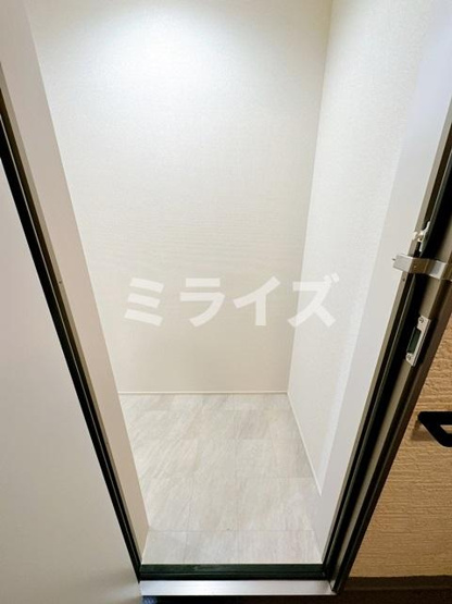 【玄関】 | フジパレス吹田中の島公園Ⅲ番館