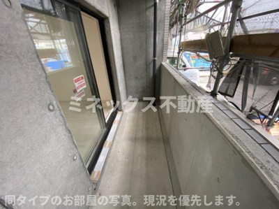 【玄関】 | QUALIOR | 同タイプのお部屋の写真。現況を優先します。