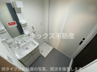 【内装】 | QUALIOR | 同タイプのお部屋の写真。現況を優先します。