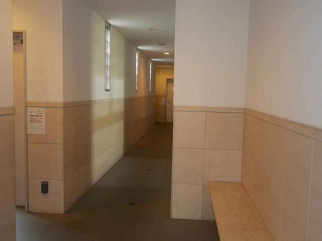 ルナコート三田中央町のエントランス