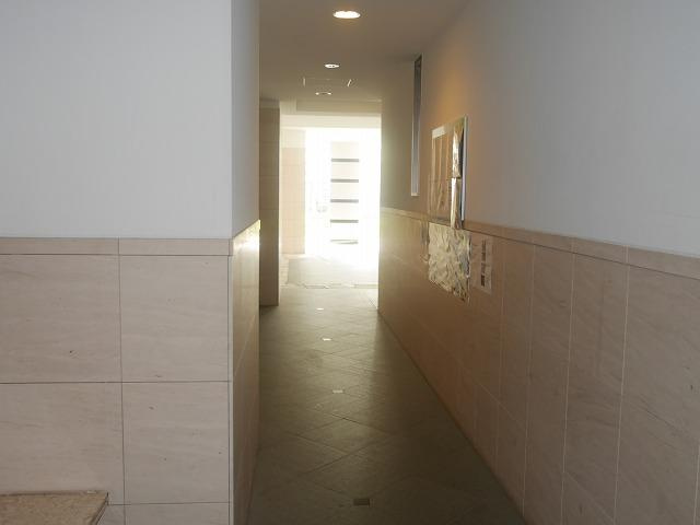 ルナコート三田中央町のエントランス