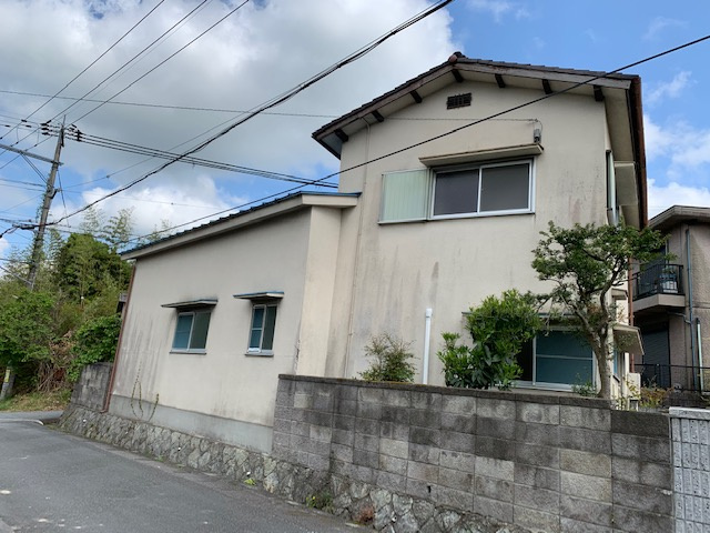 三田市志手原　中古戸建の外観