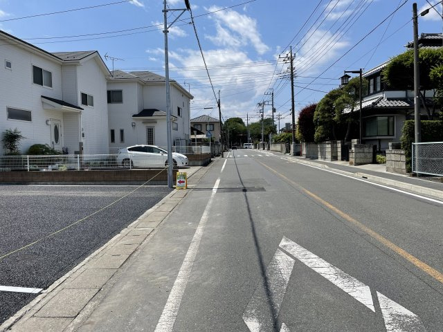 藤岡市藤岡第3（全2棟）1号棟の前面道路含む現地写真|前面道路含む現地写真です