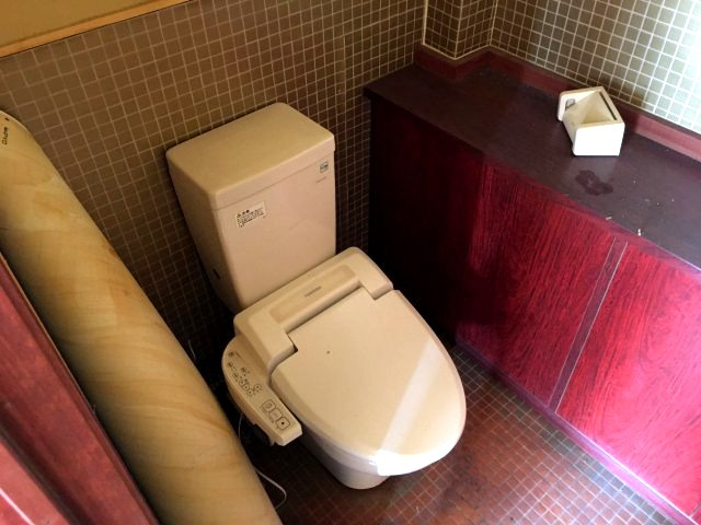 飯尾マンションのトイレ