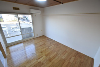 【居間・リビング】 | ジローハイツ