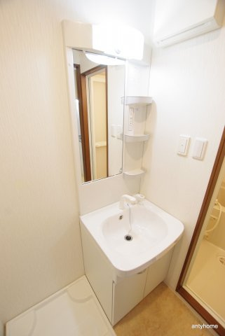 パーラム淡路　仲介手数料無料の洗面所