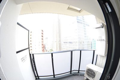 【バルコニー】 | ルーエ天満橋 | 落ち着いた時間を過ごせるバルコニーです