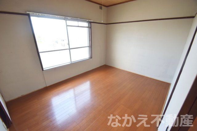 【寝室】 | 使い勝手のいい寝室です