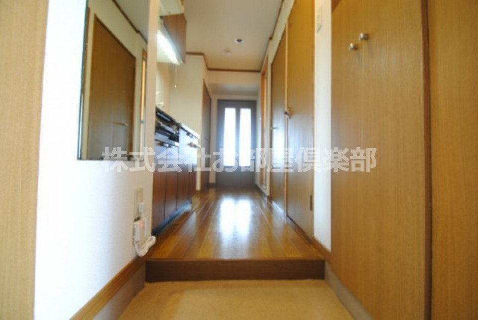 リファレンス久留米駅前の玄関|落ち着いた玄関です