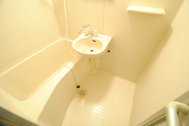 リファレンス久留米駅前の浴室|日々の暮らしに欠かせないお風呂です