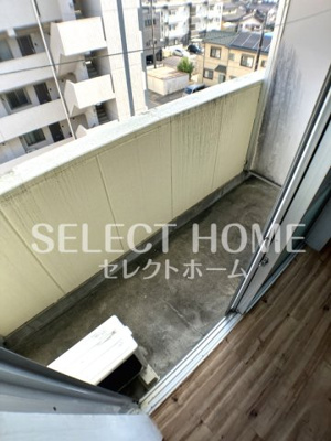 【バルコニー】 | Ｋマンション | 同型タイプ広々としたバルコニーです