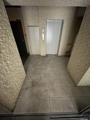 エクセレントダイコクのエントランス