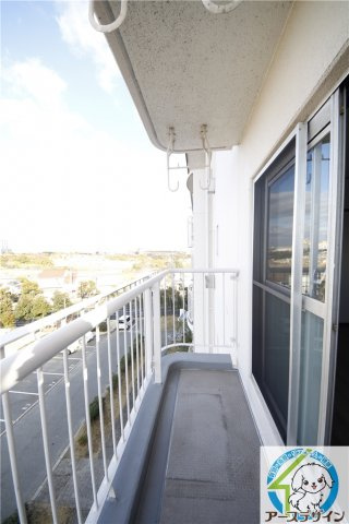 明石市大久保町高丘７丁目の中古マンションのバルコニー