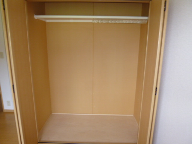 メゾンレオＢの収納