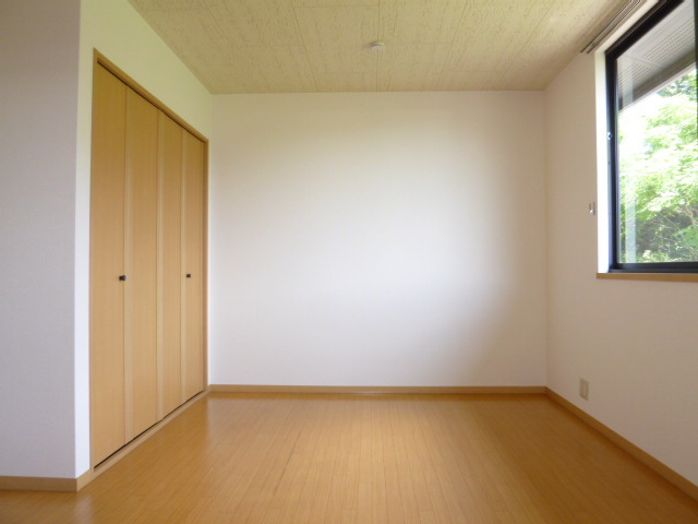 メゾンレオＢの寝室