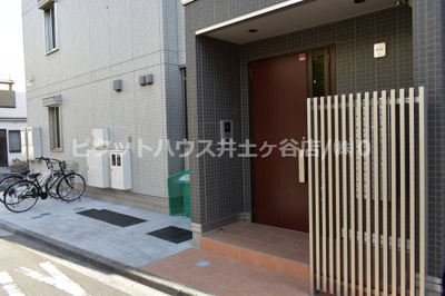 【エントランス】 | エスポワール南太田