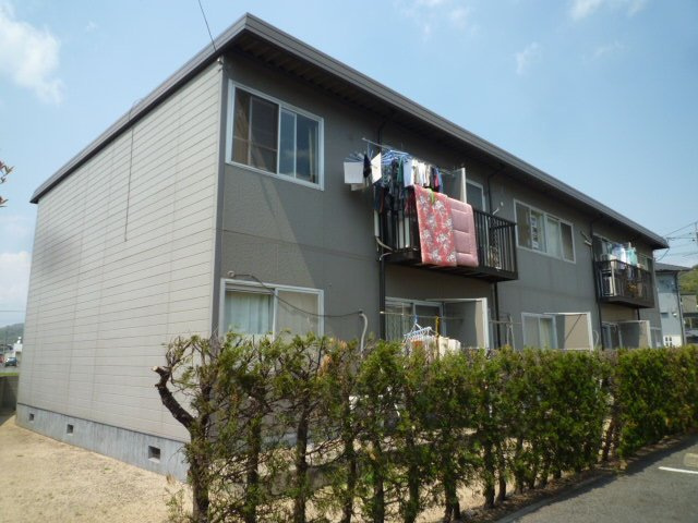 コーポ岡部Ａの外観