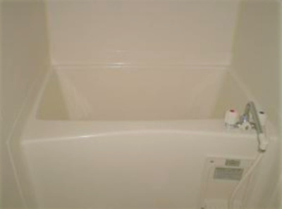 【浴室】 | リブレア津福本町B棟 | お風呂で日々の疲れを落としましょう