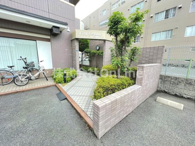 【エントランス】 | シティーヴェローナ