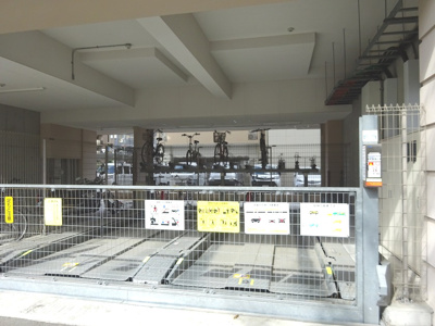 【駐車場】 | アリビオ江坂垂水町 | 駐車場付きのマンションです。
