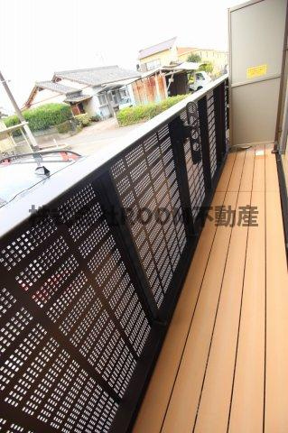 ラ・ヴェスタⅡのバルコニー|バルコニーがあります