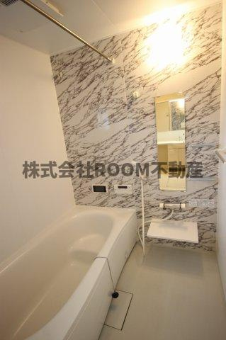 ラ・ヴェスタⅡの浴室|日々の疲れを癒すお風呂付です