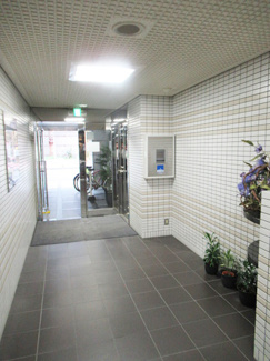 【エントランス】