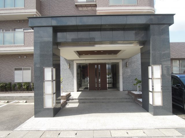 レジーネ大和田の外観
